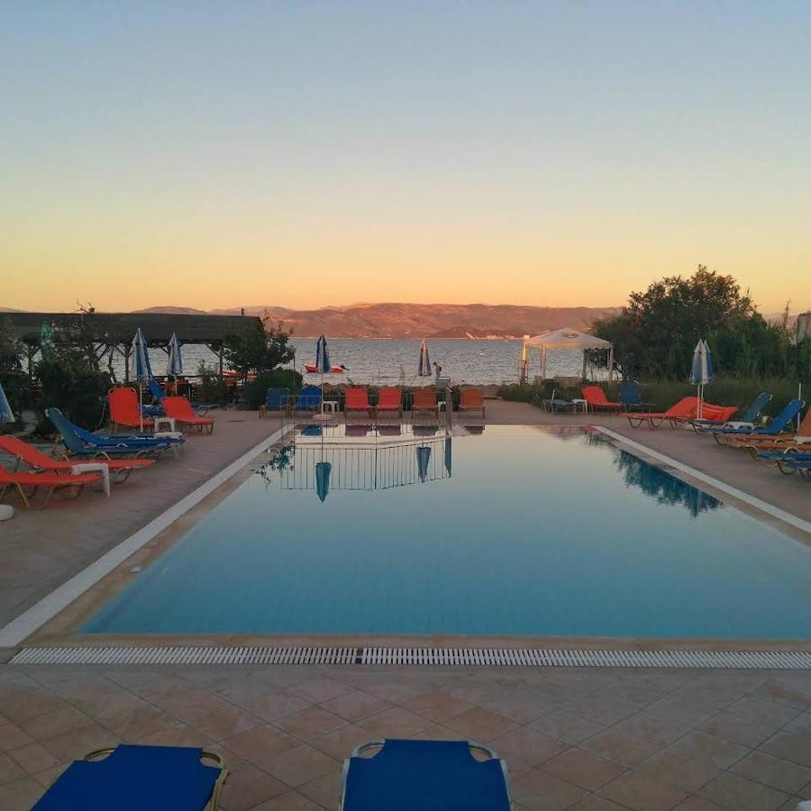 Sofia Beach Apartments Kávos Екстериор снимка