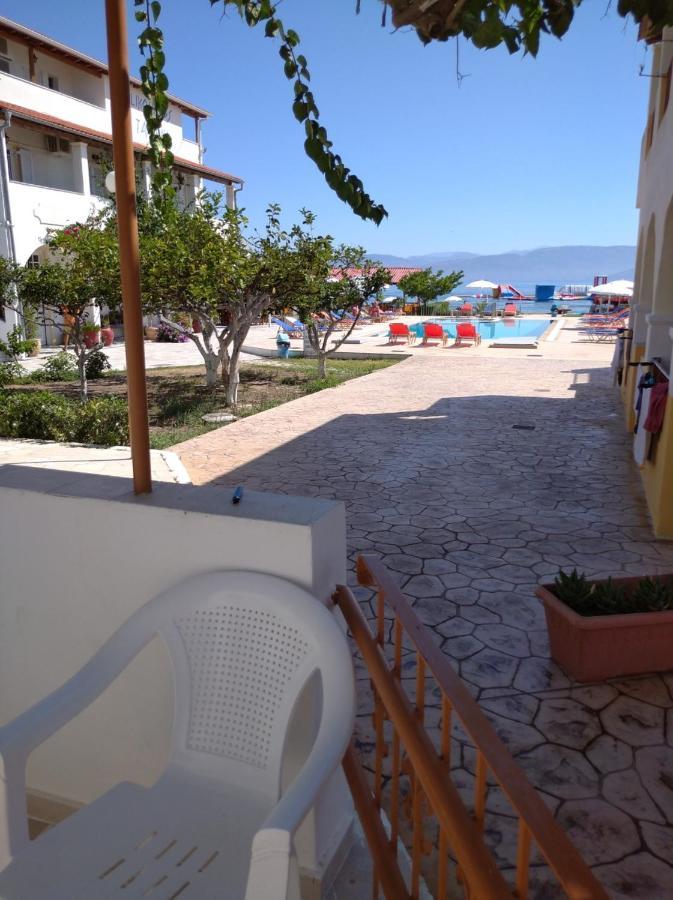 Sofia Beach Apartments Kávos Екстериор снимка